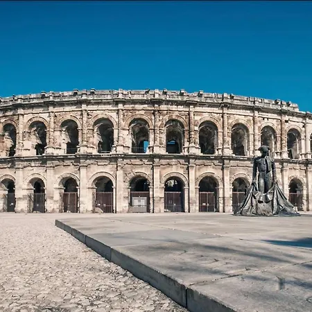 Lejlighed The Carrousel - Charming P2 In Nimes *