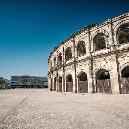 The Carrousel - Charming P2 In Nimes